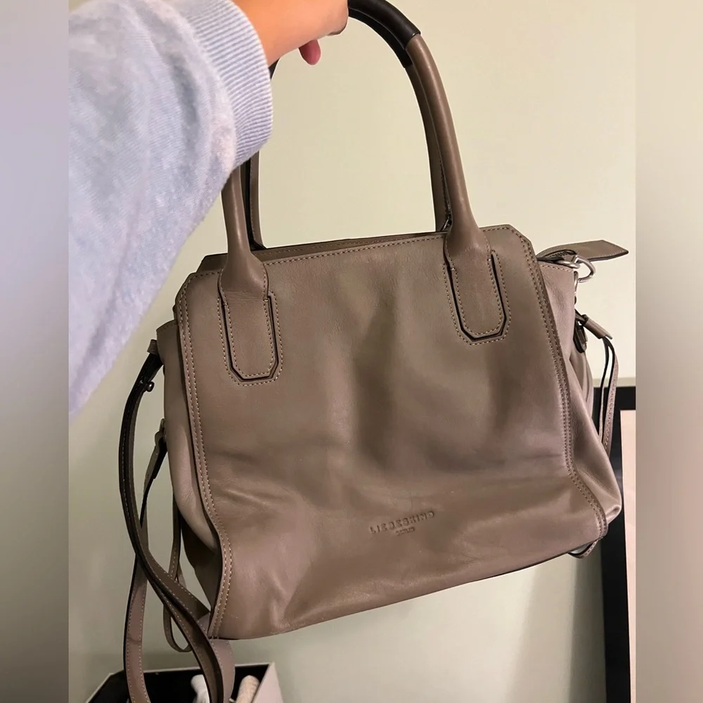 NWOT Liebeskind leather grey handbag/purse - Picture 1 of 8